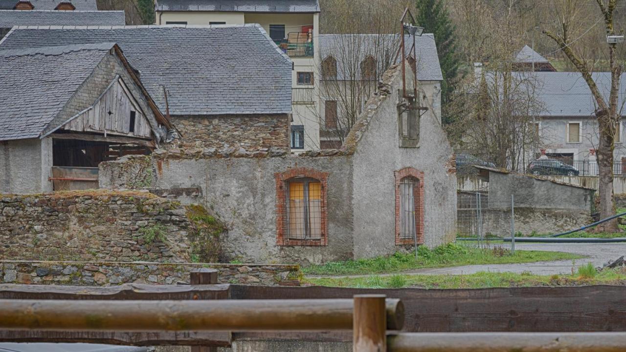 Saplan Real Estate Irissa Lägenhet Les Exteriör bild