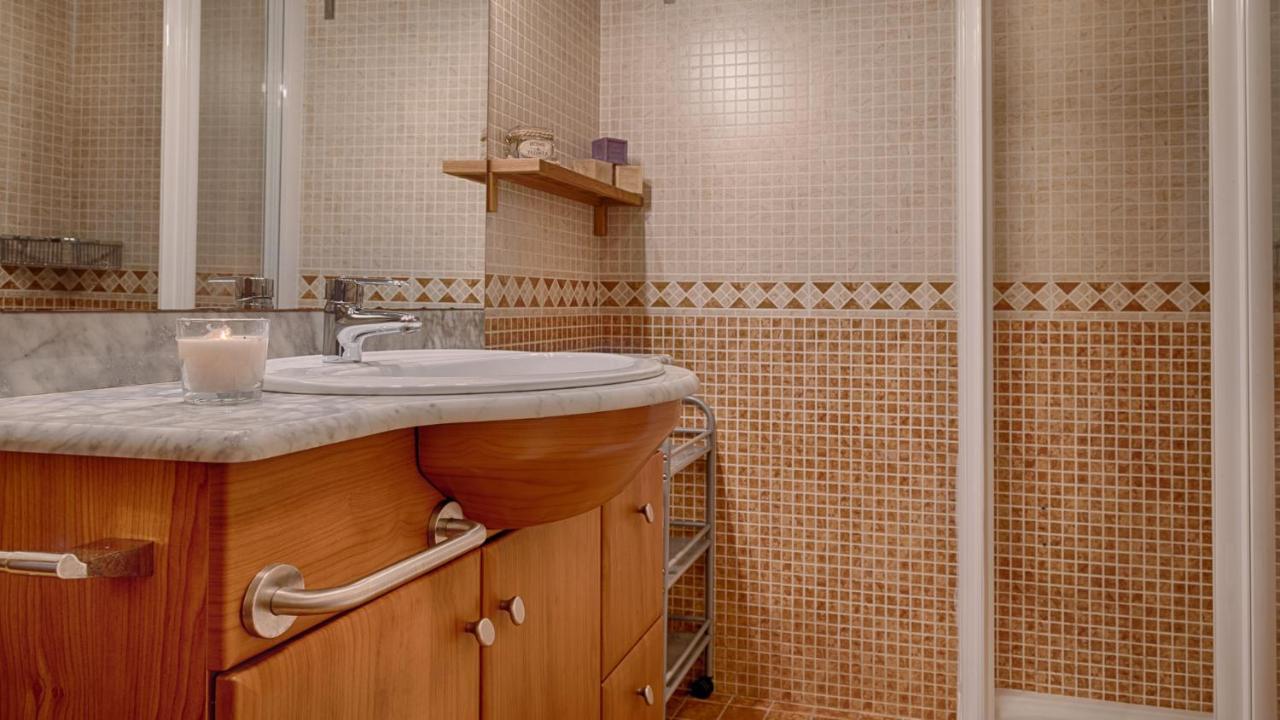Saplan Real Estate Irissa Lägenhet Les Exteriör bild