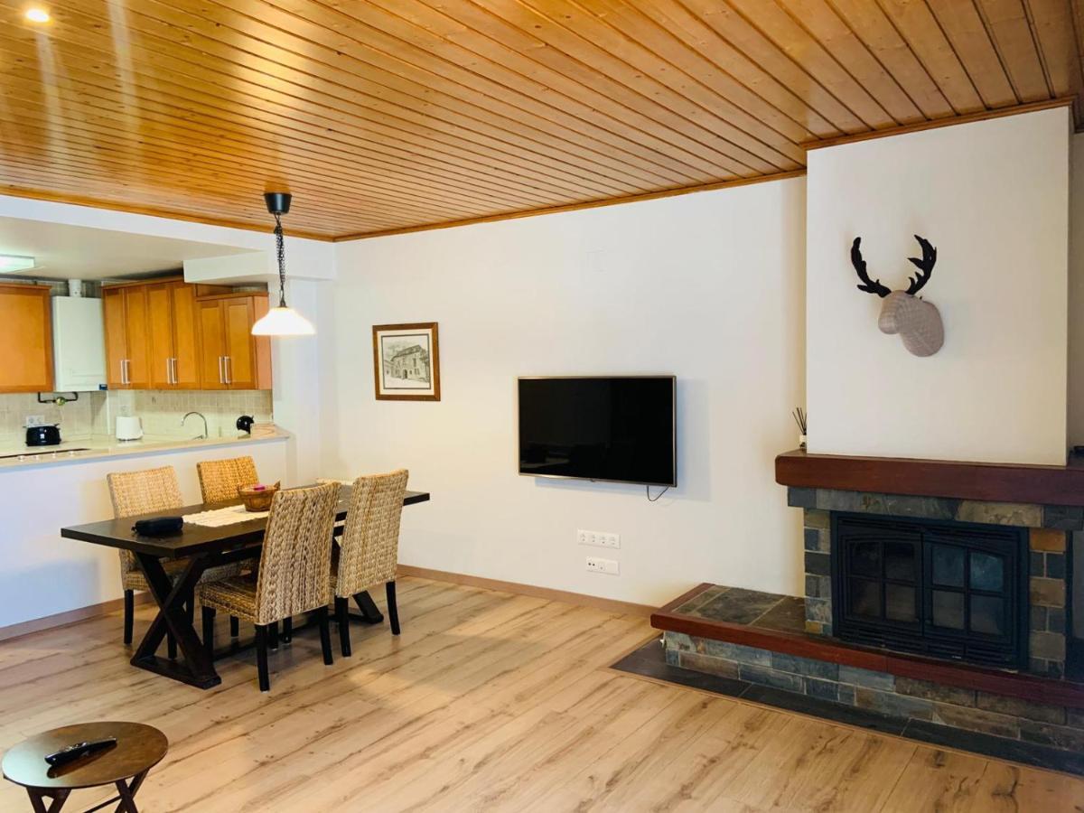 Saplan Real Estate Irissa Lägenhet Les Exteriör bild